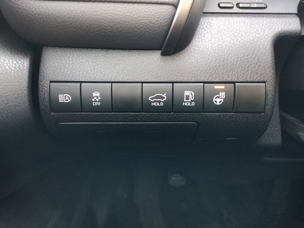 Used 2023 Toyota Camry SE FWD image 22