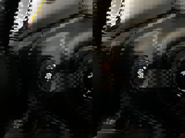 Used 2022 Jeep Gladiator Sport image 17