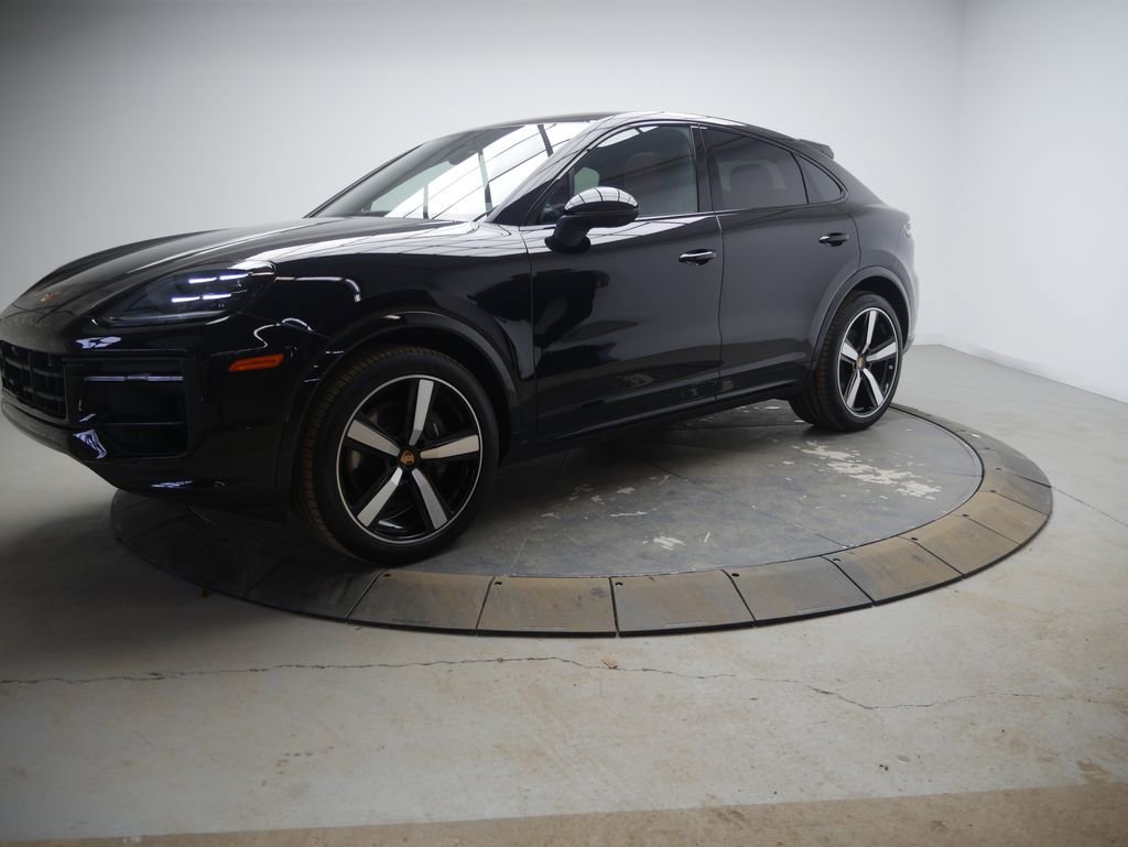 Certified 2026 Porsche Cayenne Coupe image 1