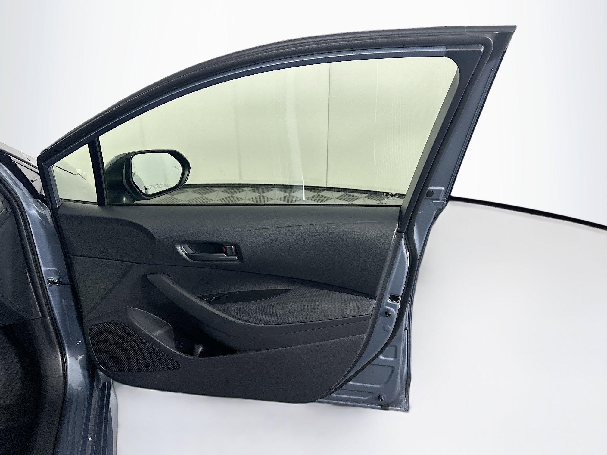 Used 2026 Toyota Corolla LE image 29