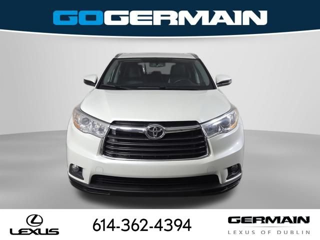 Used 2014 Toyota Highlander XLE AWD/4WD image 2