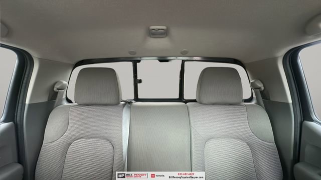 Used 2019 Nissan Frontier SV image 16