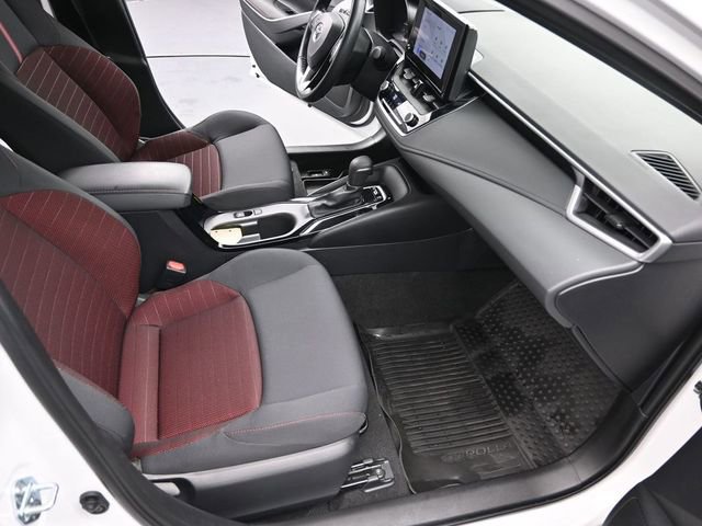 Used 2023 Toyota Corolla SE image 31