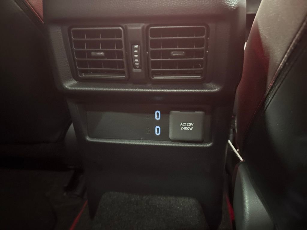 Used 2025 Toyota 4Runner Limited image 36