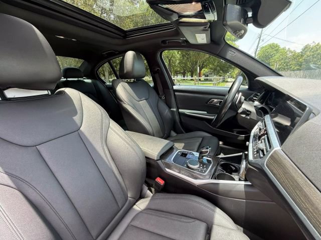 Used 2020 BMW 330i xDrive Sedan w/ Convenience Package image 13
