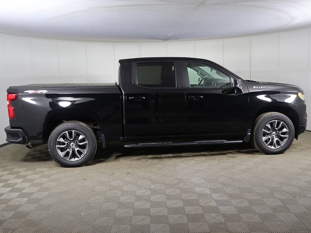 Used 2024 Chevrolet Silverado 1500 RST AWD/4WD image 13