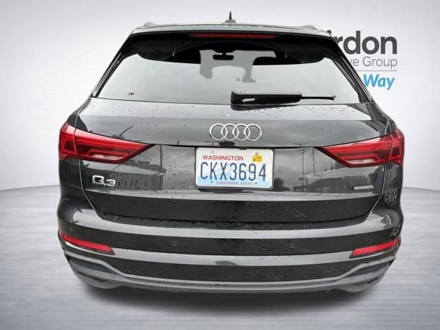 Used 2024 Audi Q3 2.0T Premium image 15
