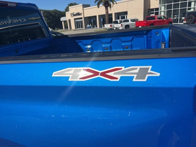 New 2026 Chevrolet Silverado 1500 Custom w/ Turbomax Blackout Package AWD/4WD image 5