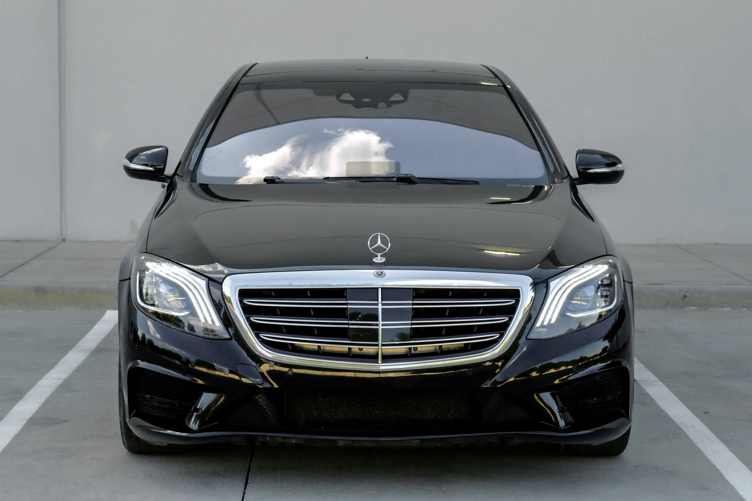 Used 2016 Mercedes-Benz S 550 4MATIC Sedan w/ Sport Package image 16