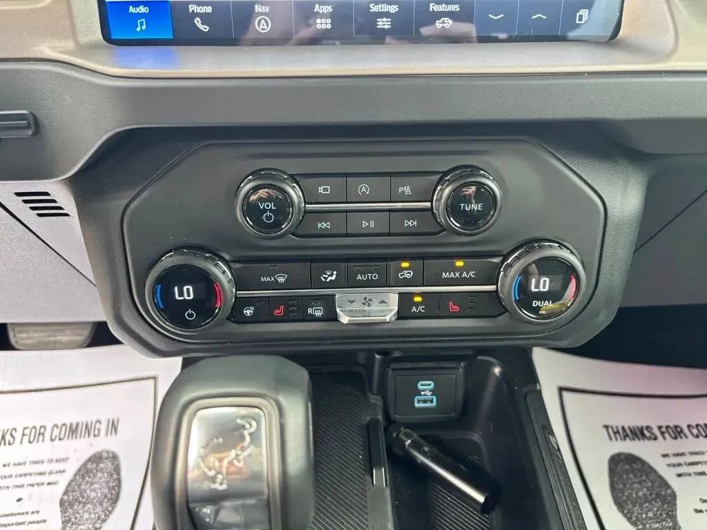 Used 2025 Ford Bronco Outer Banks AWD/4WD image 18