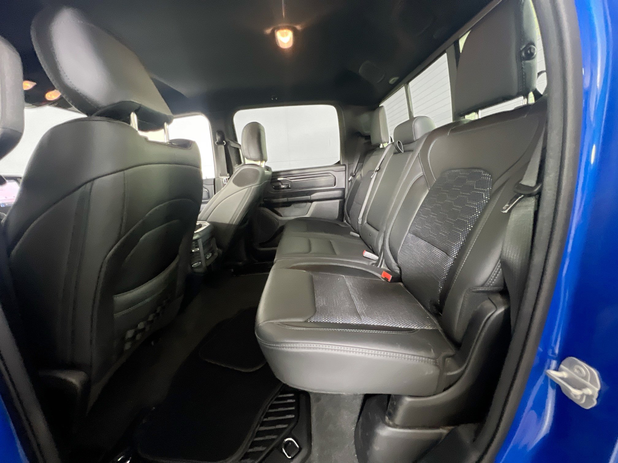 Used 2023 RAM 1500 Big Horn AWD/4WD image 23