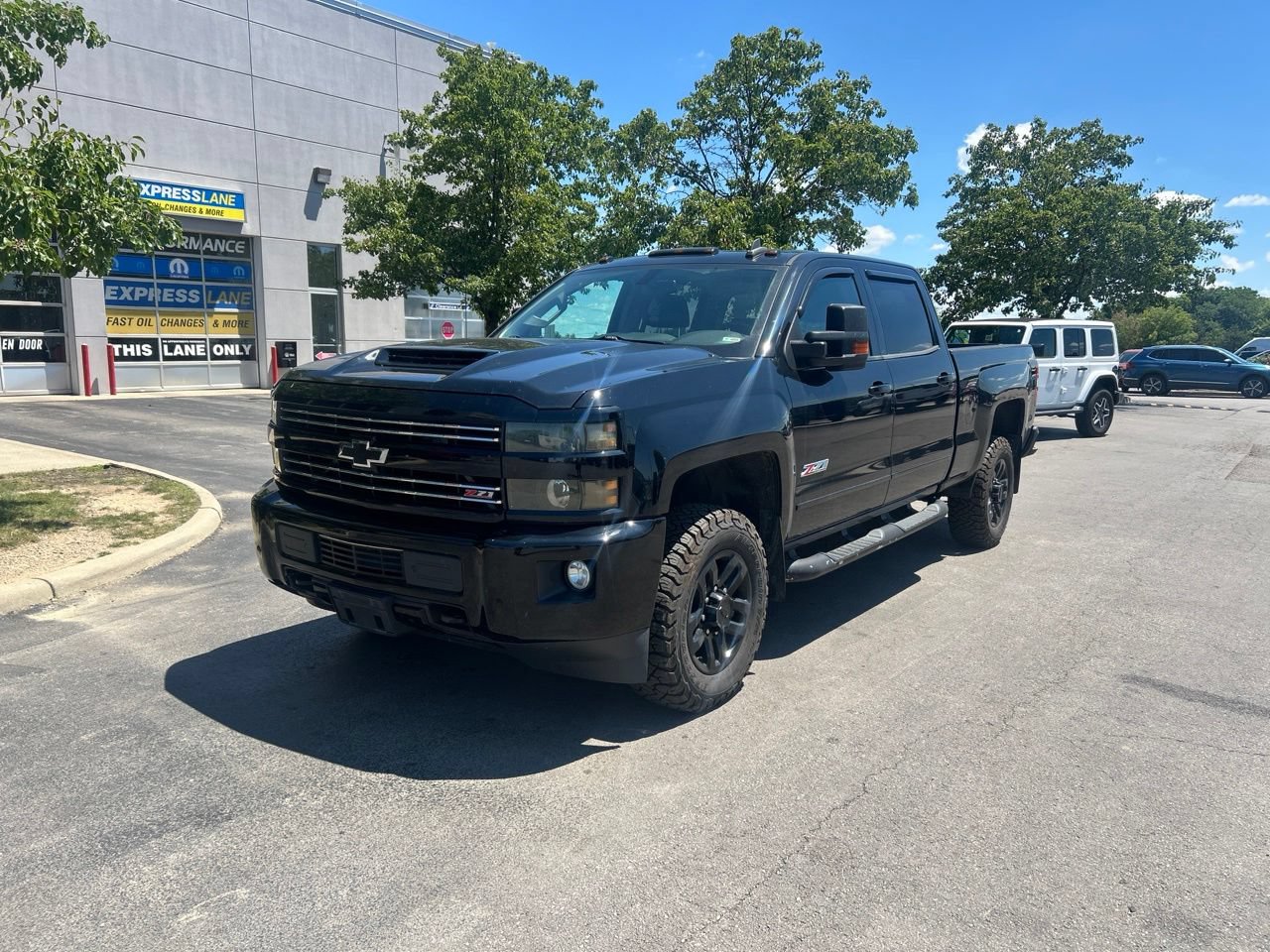 Used 2019 Chevrolet Silverado 2500 LTZ w/ Duramax Plus Package AWD/4WD image 7