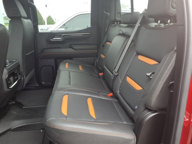 Used 2025 GMC Sierra 1500 AT4 w/ AT4 Premium Package AWD/4WD image 19