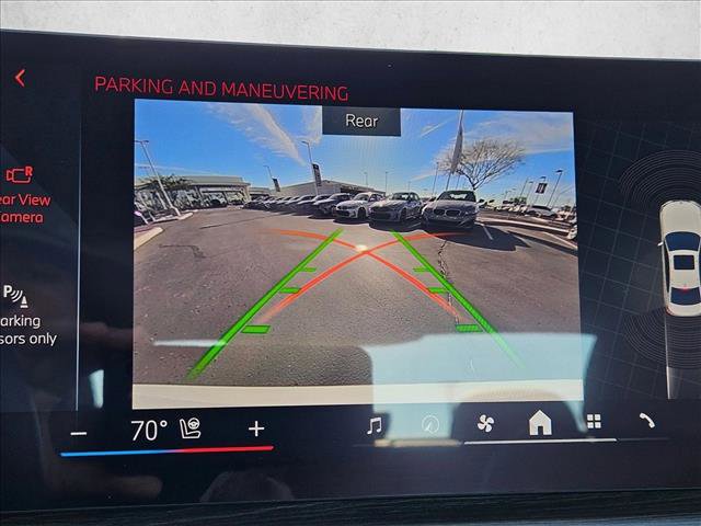 New 2026 BMW 330i Sedan w/ M Sport Package image 12