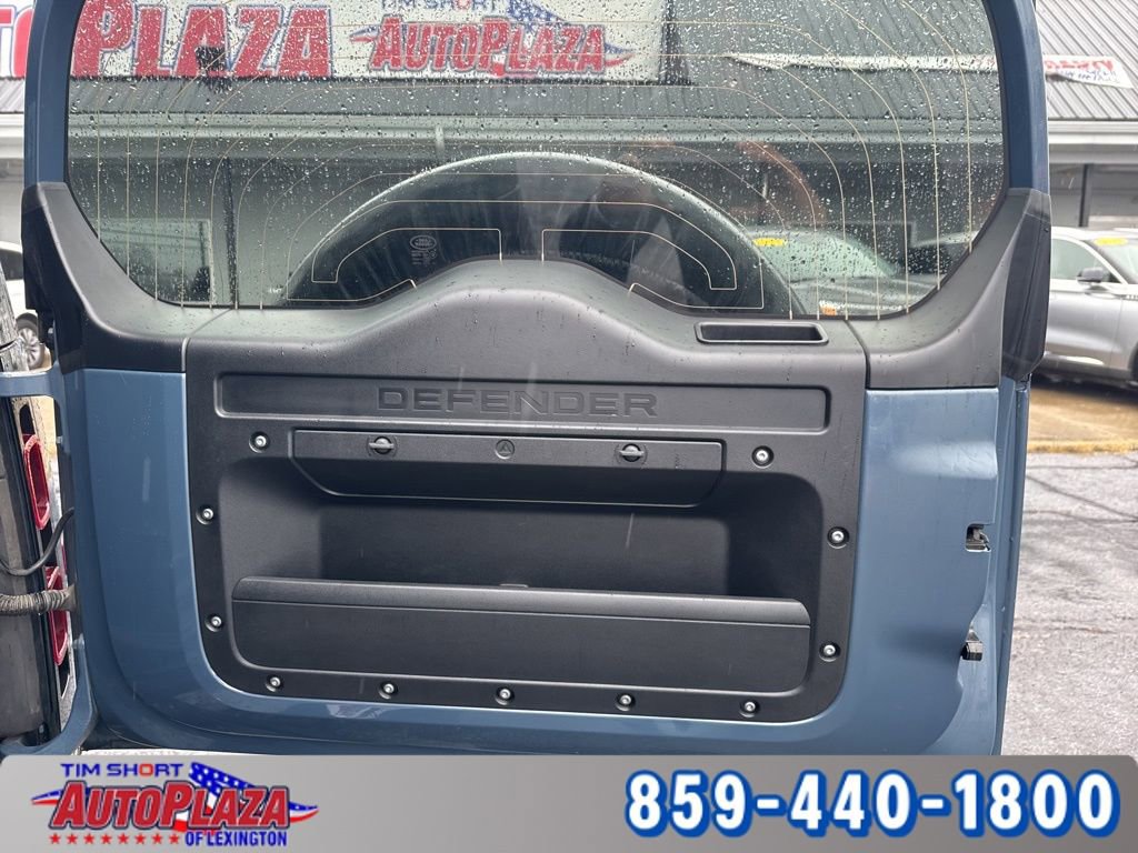 Used 2023 Land Rover Defender 110 X-Dynamic SE image 49
