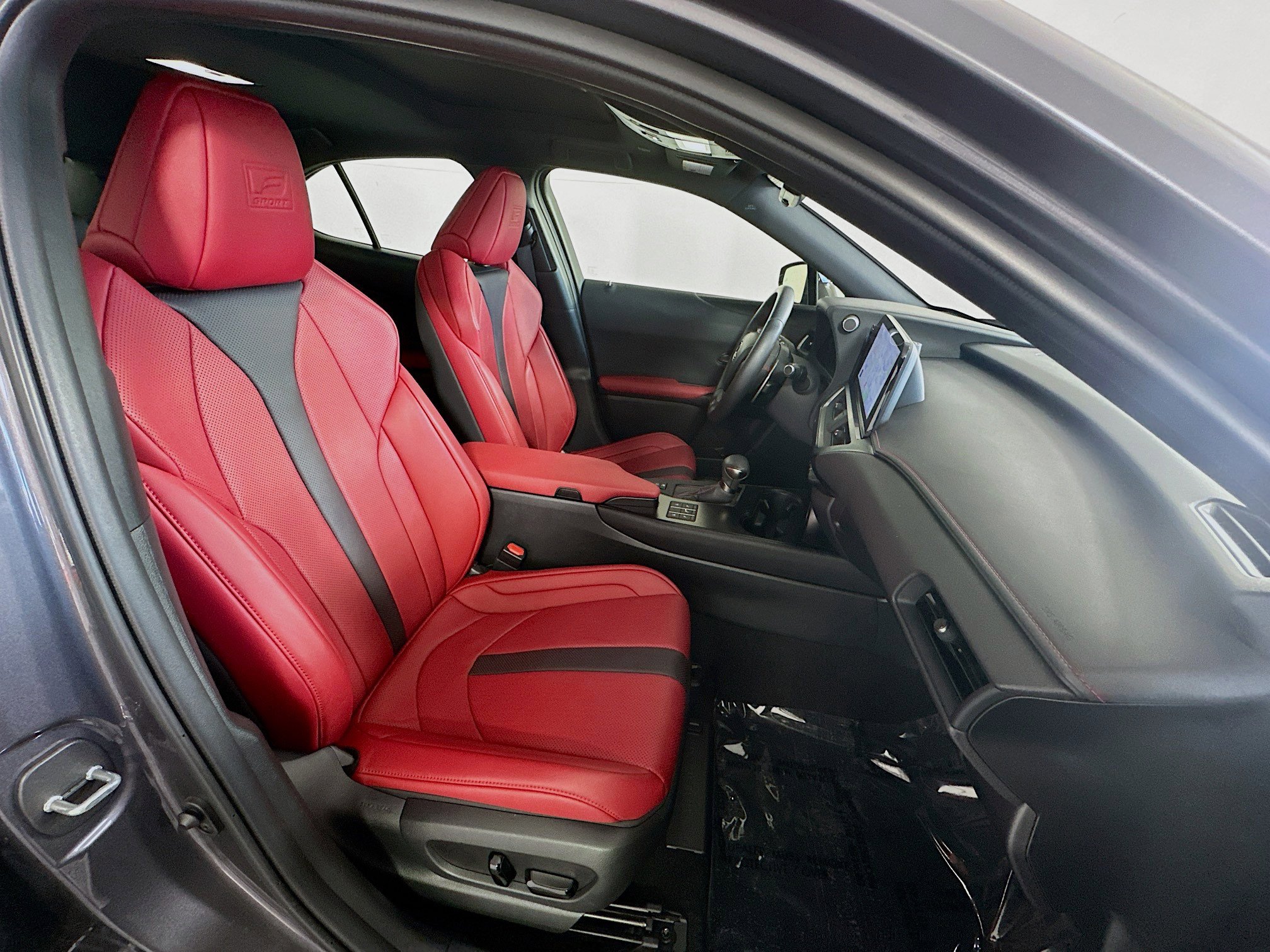 Used 2024 Lexus UX 250h F Sport image 28