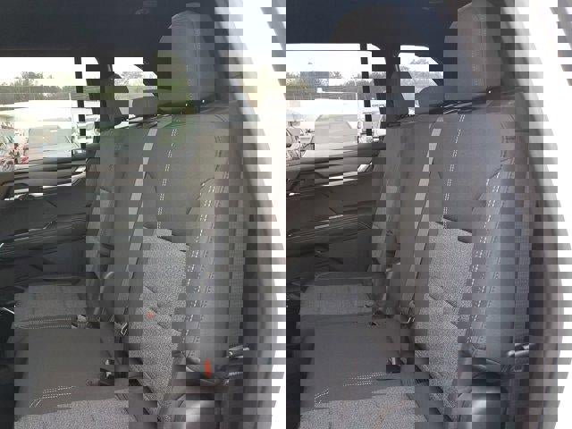 New 2025 GMC Acadia Elevation image 13