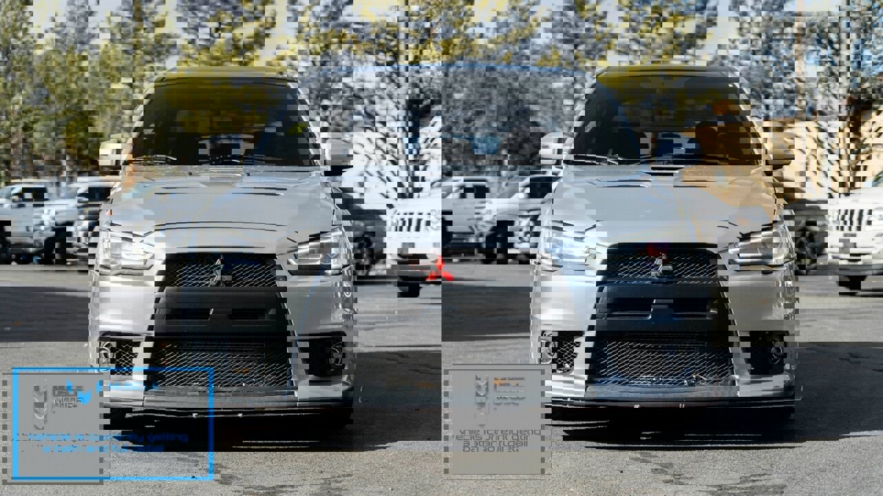 Used 2015 Mitsubishi Lancer Evolution GSR image 4