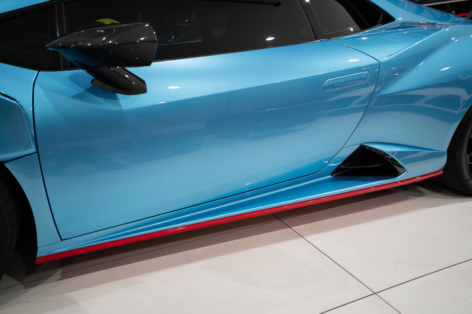 Used 2023 Lamborghini Huracan STO RWD image 44