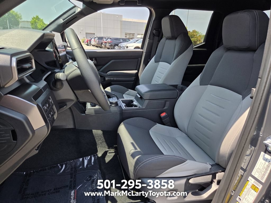 Used 2025 Toyota Tacoma TRD Off-Road AWD/4WD image 9