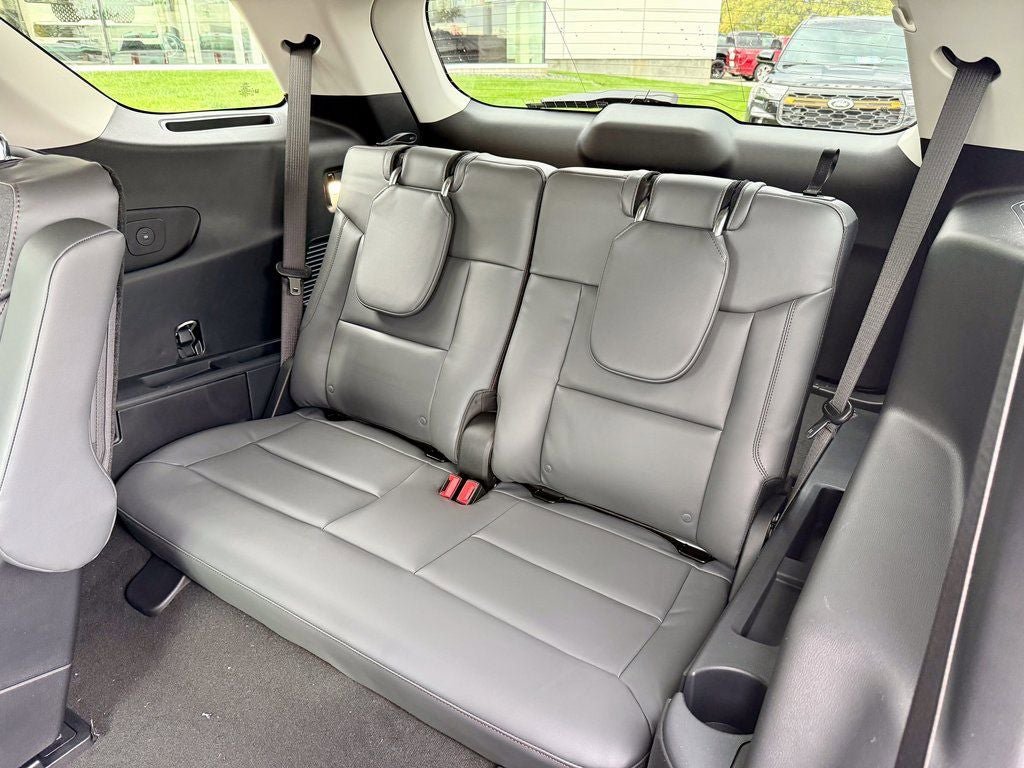 New 2026 Ford Explorer Active w/ Active Comfort Package image 11