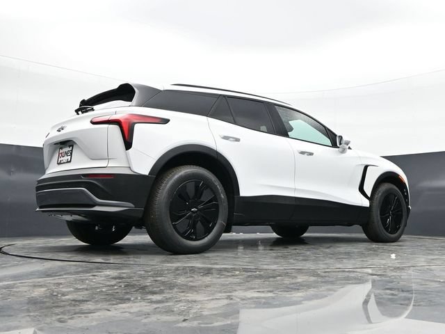 New 2026 Chevrolet Blazer EV LT w/ Midnight/Sport Edition FWD image 41