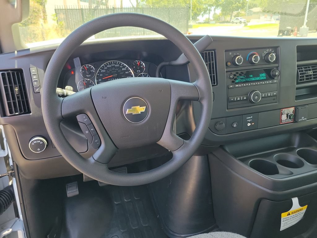 New 2026 Chevrolet Express 2500 w/ Driver Convenience Package RWD image 7