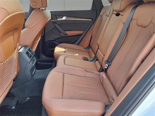 Used 2025 Audi Q5 2.0T Premium Plus w/ Premium Plus Package image 8