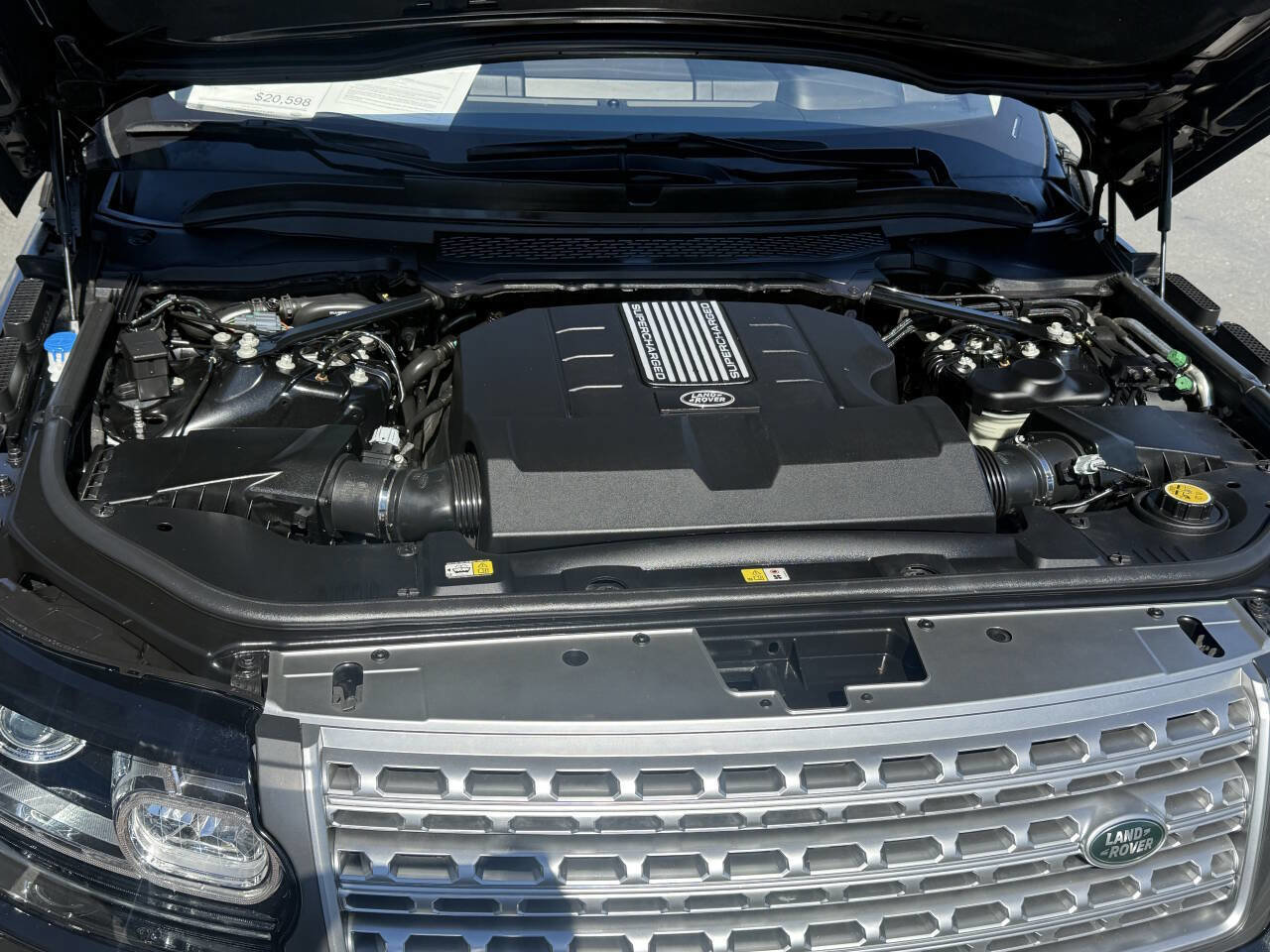 Used 2016 Land Rover Range Rover Supercharged image 31