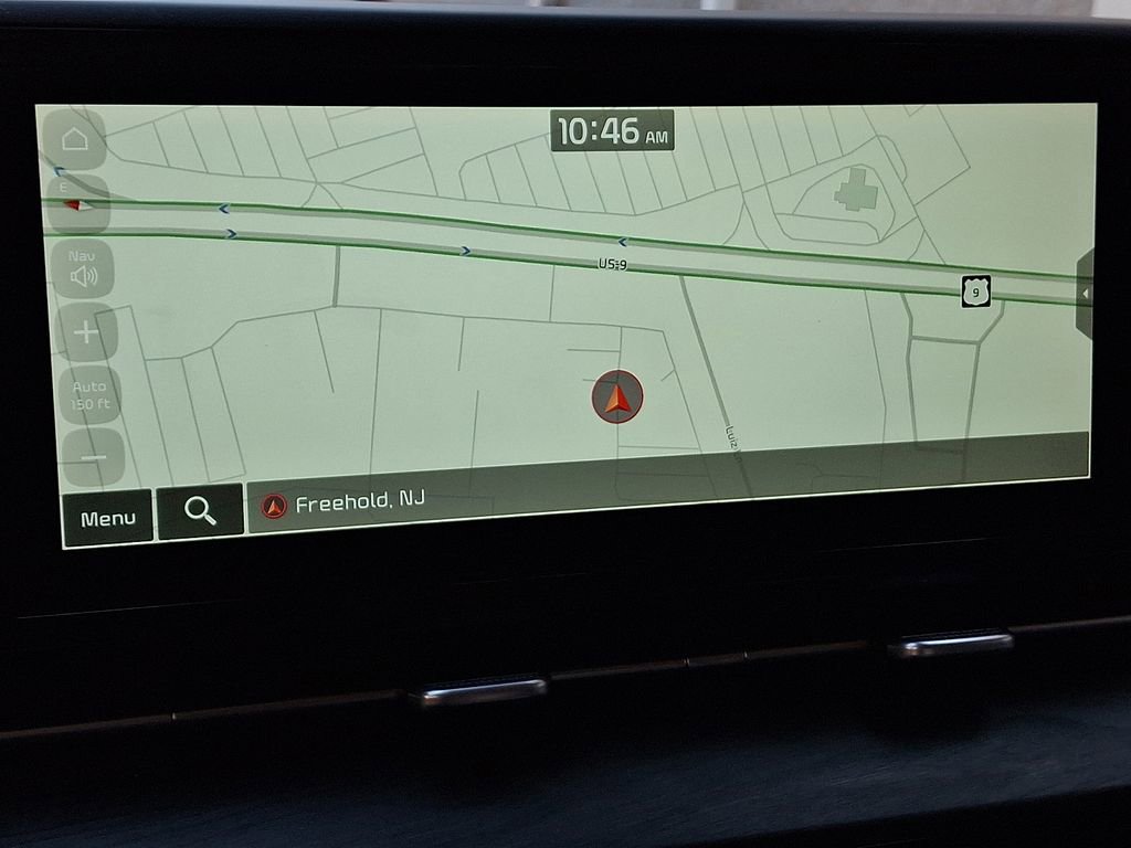 Used 2023 Kia Carnival EX image 17