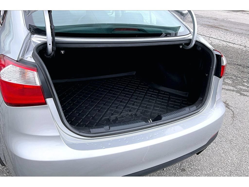 Used 2016 Kia Forte EX w/ EX Premium Package FWD image 39