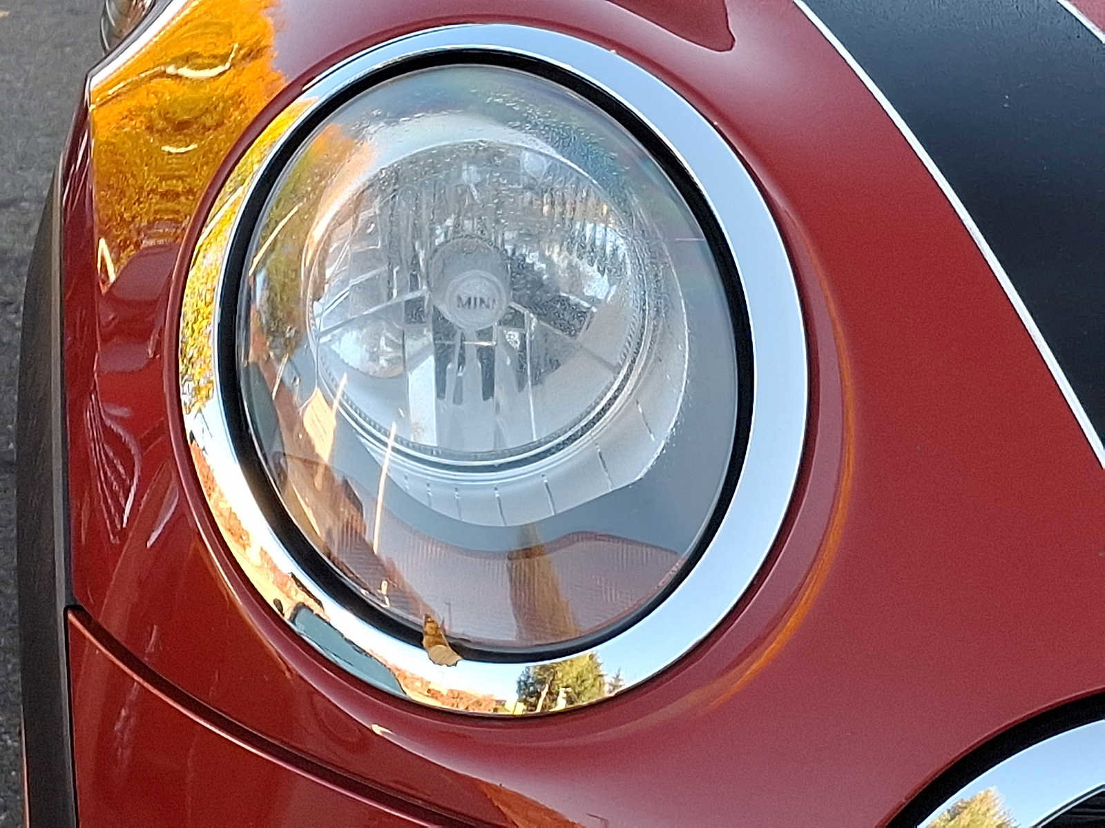 Used 2015 MINI Cooper 4-Door Hardtop image 9