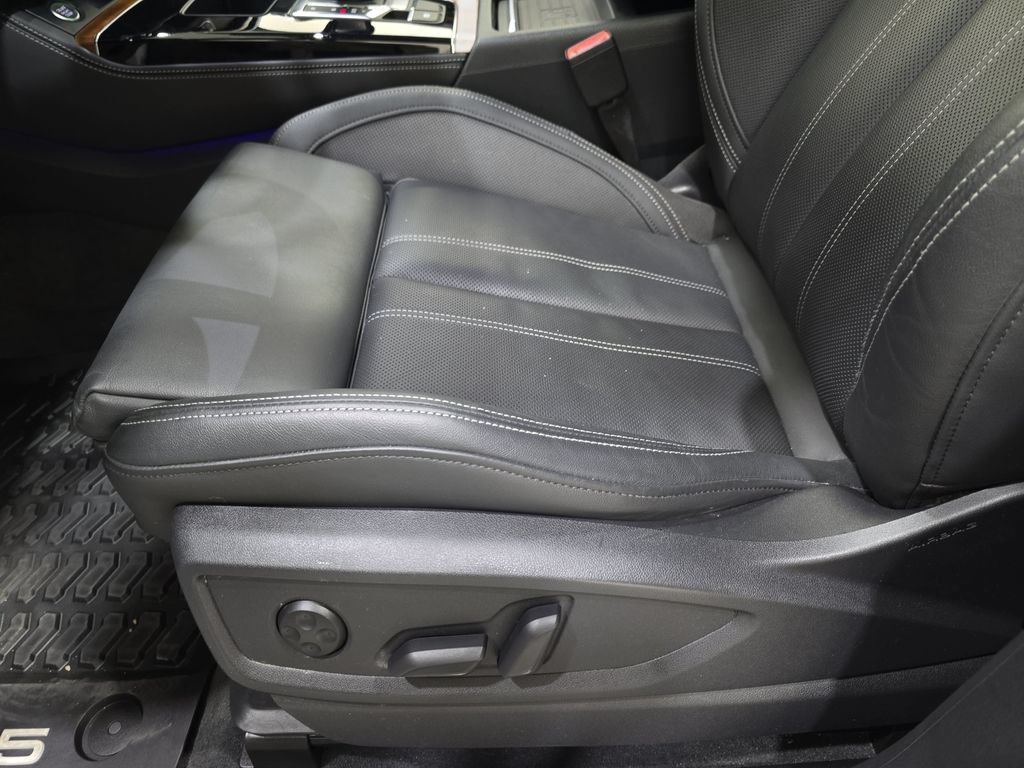 Used 2023 Audi Q5 Prestige w/ Prestige Package AWD/4WD image 32