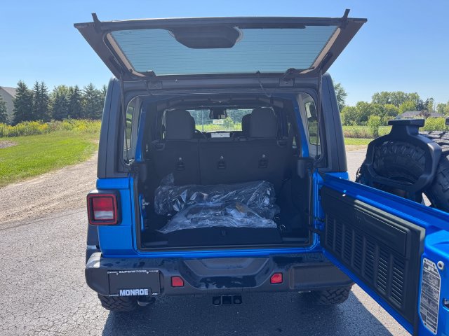 New 2026 Jeep Wrangler Unlimited Sport AWD/4WD image 17