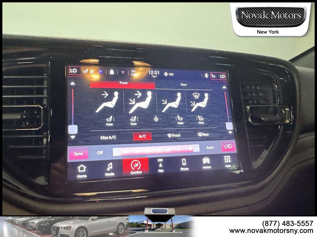 Used 2022 Dodge Durango R/T w/ Blacktop Package AWD/4WD image 21