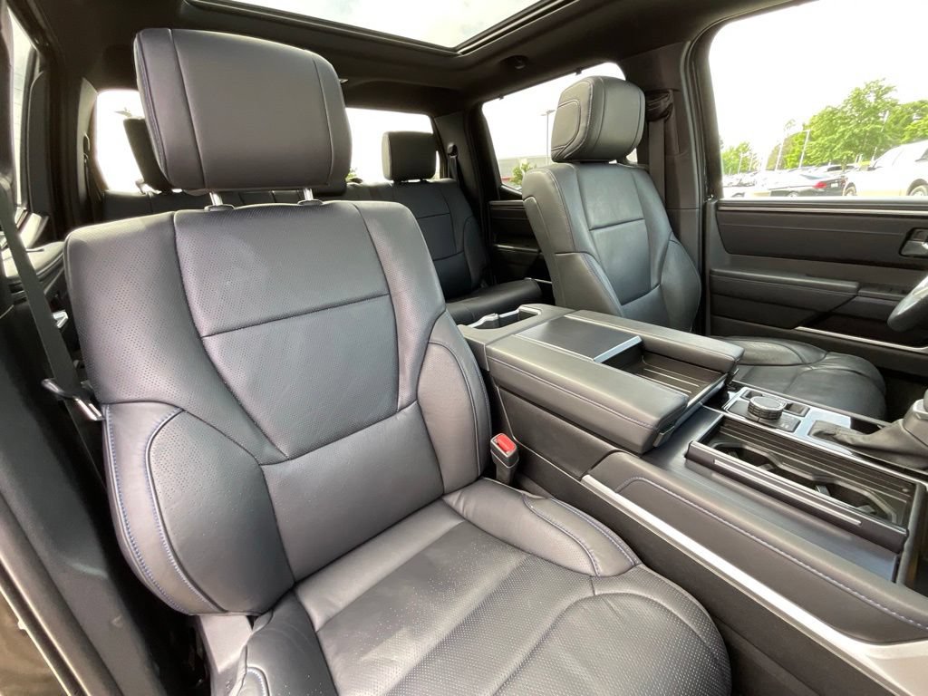 Used 2025 Toyota Tundra Platinum AWD/4WD image 19