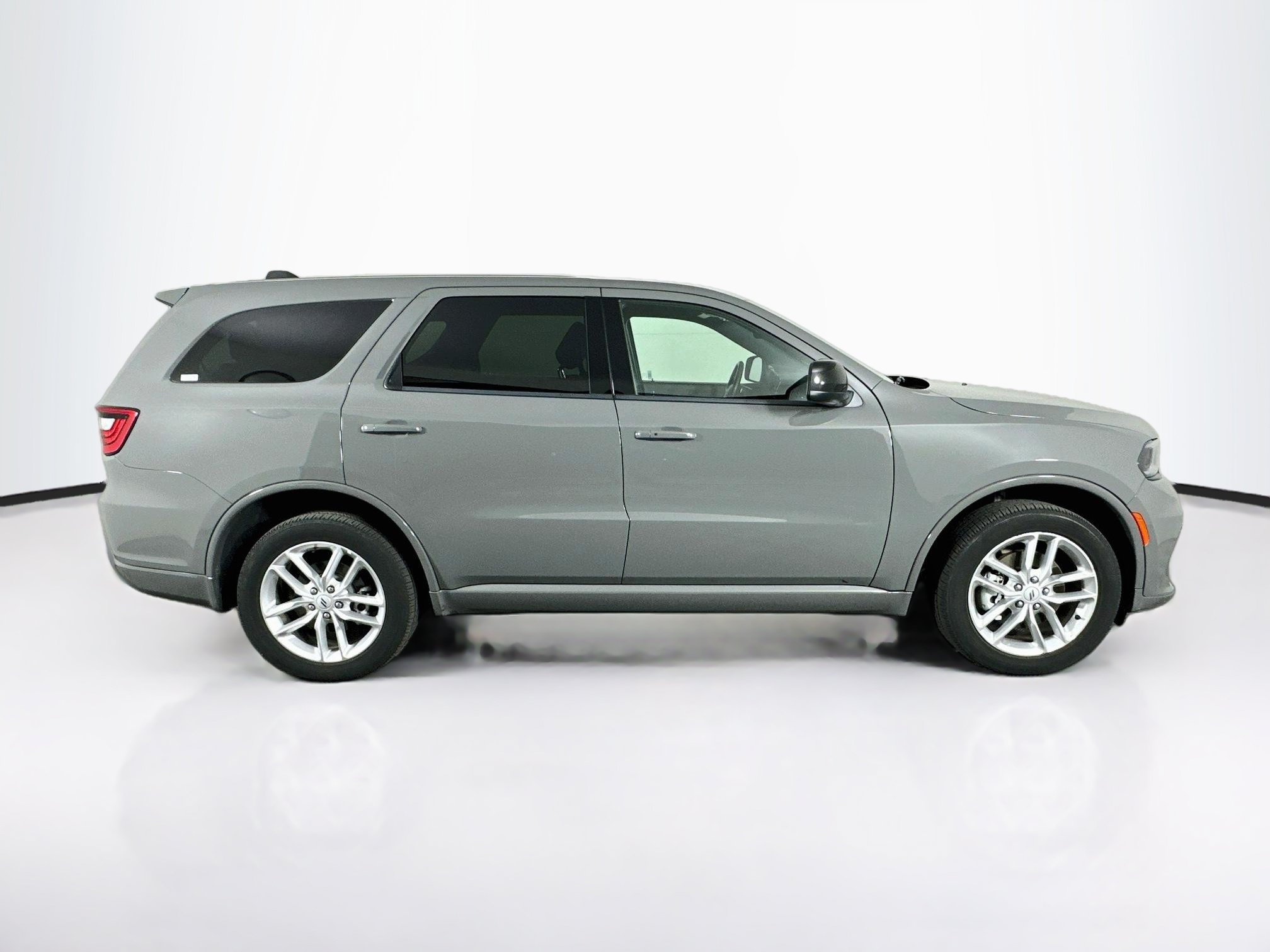 Used 2025 Dodge Durango GT AWD/4WD image 10