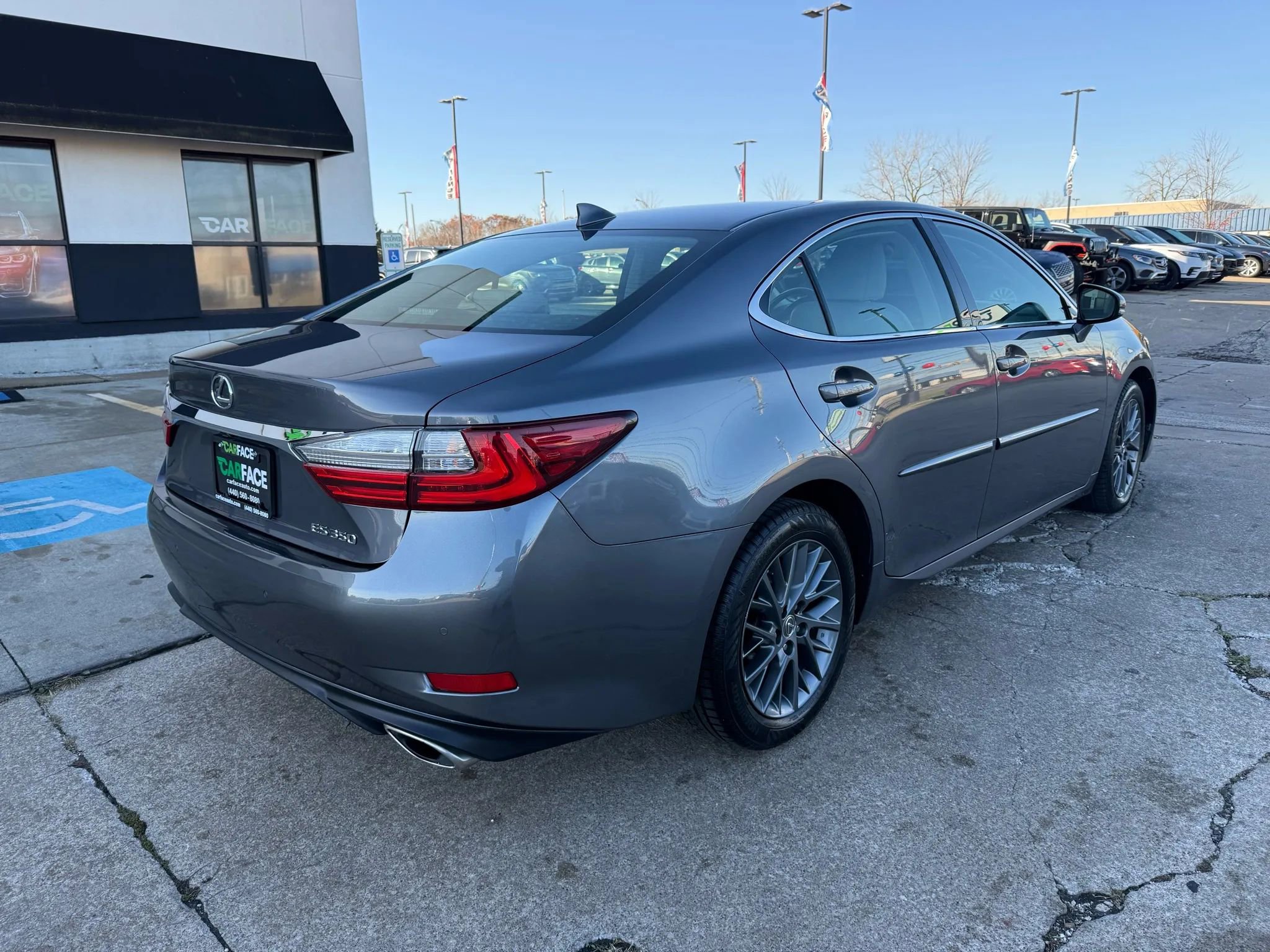 Used 2018 Lexus ES 350 w/ Premier Package image 15