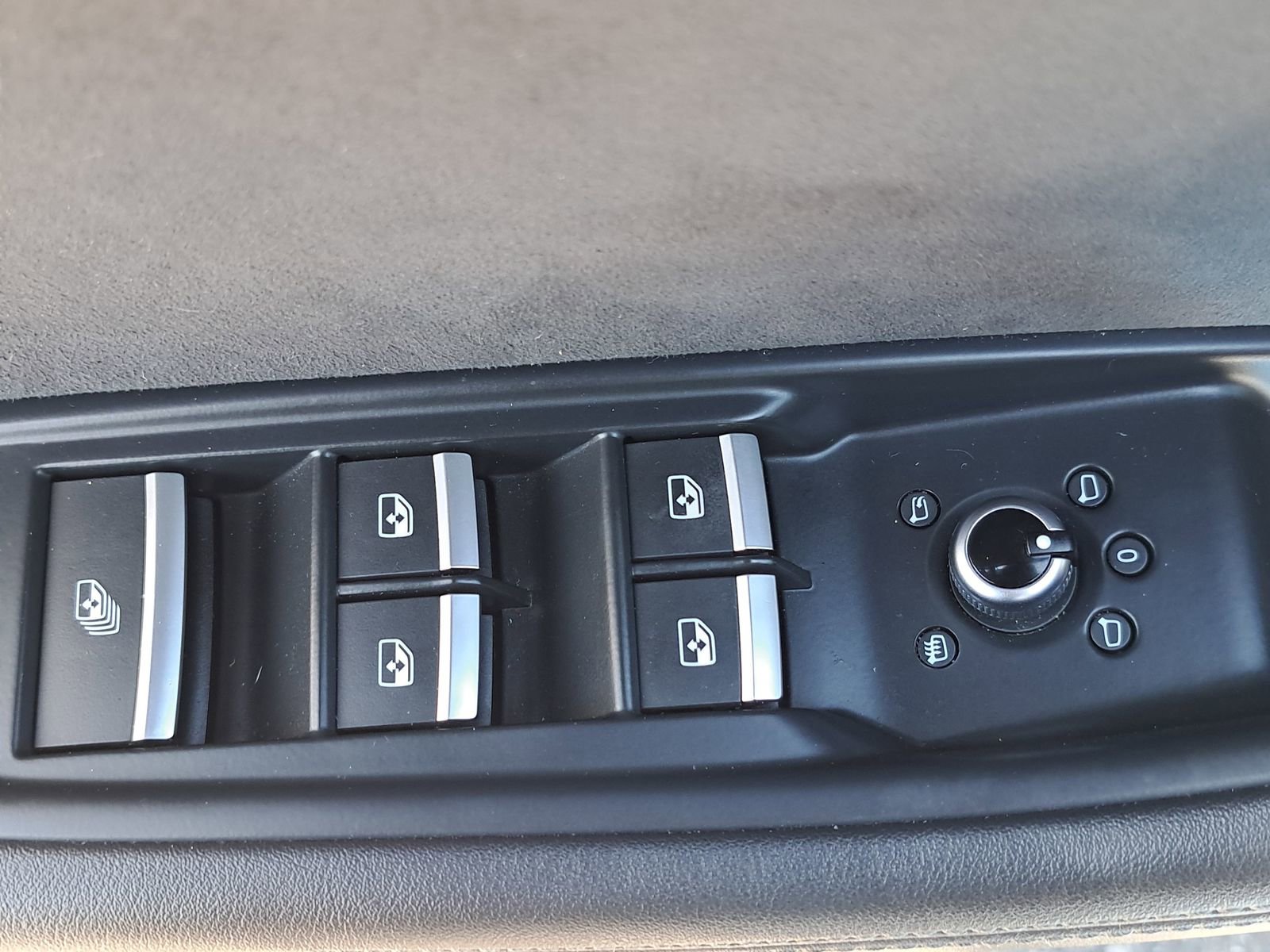 Used 2022 Audi S5 Prestige w/ Prestige Package image 28