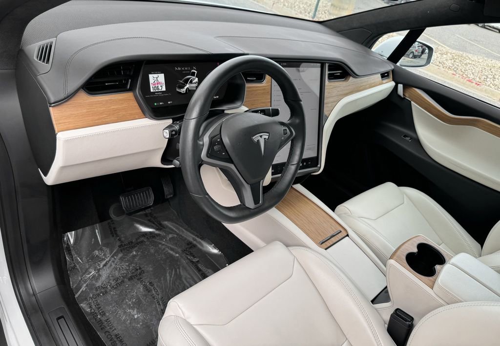 Used 2019 Tesla Model X P100D image 16