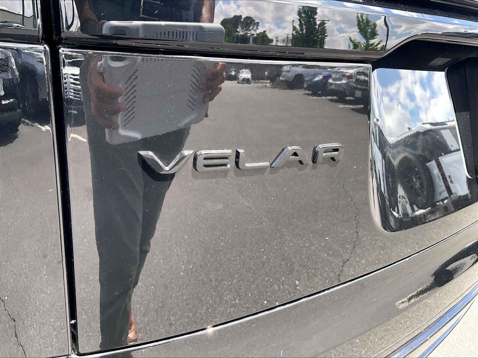 New 2026 Land Rover Range Rover Velar Dynamic SE AWD/4WD image 25