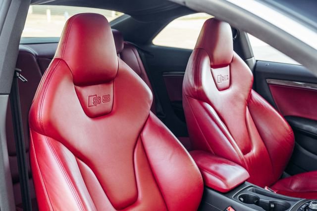 Used 2010 Audi S5 Prestige image 24