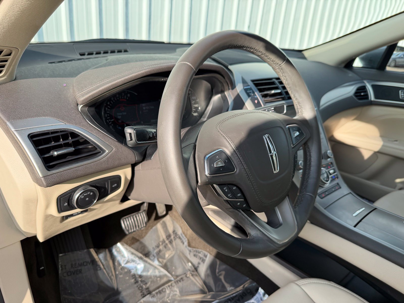 Used 2019 Lincoln MKZ Premiere AWD/4WD image 22