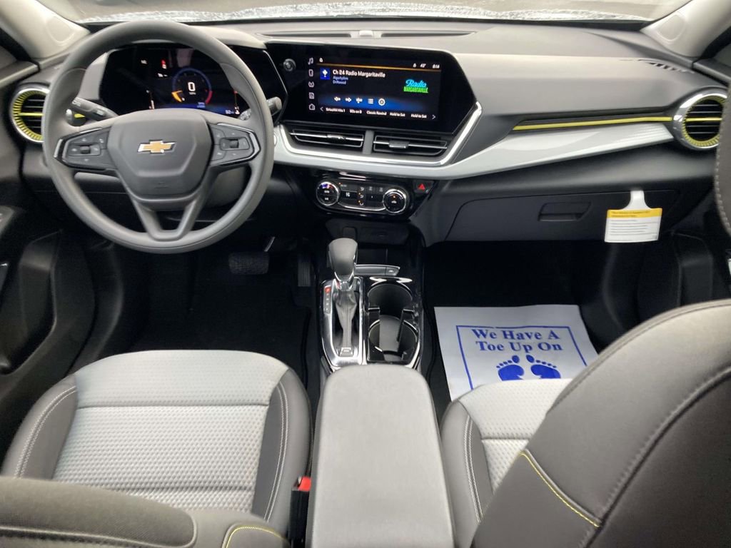 New 2026 Chevrolet Trax LT image 13