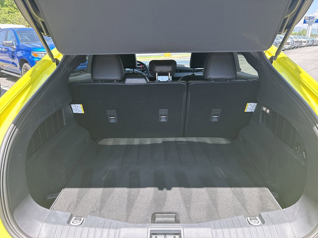 Used 2025 Ford Mustang Mach-E Select w/ Comfort Package Lite RWD image 19