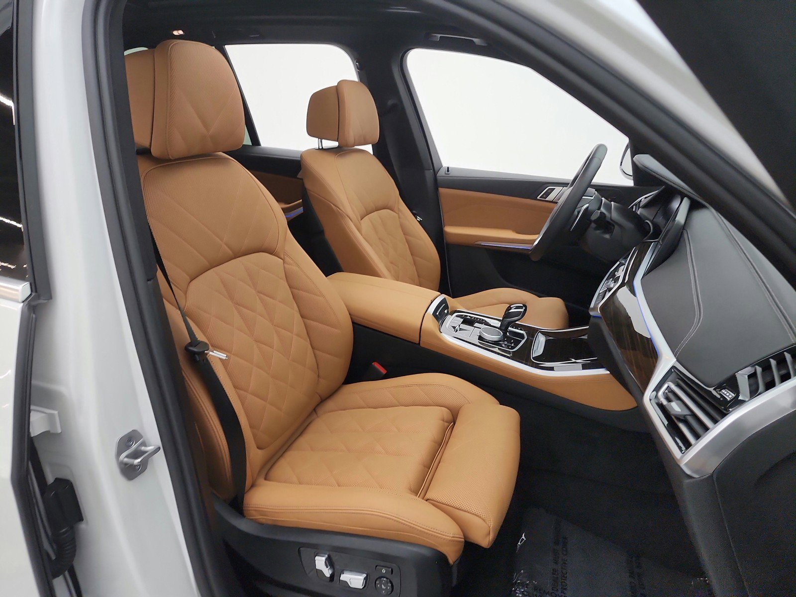 Used 2023 BMW X5 xDrive45e w/ Luxury Seating Package image 22