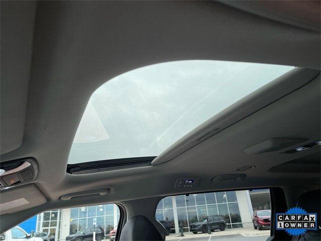 Used 2023 Kia Carnival SX Prestige image 23