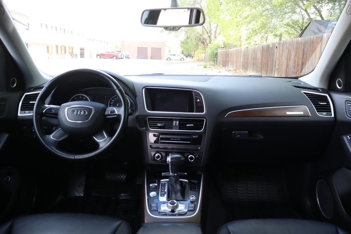 Used 2017 Audi Q5 2.0T Premium Plus w/ Technology Package AWD/4WD image 16