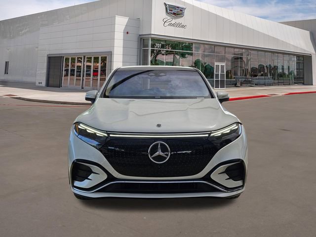 Used 2023 Mercedes-Benz EQS 580 4MATIC SUV image 2