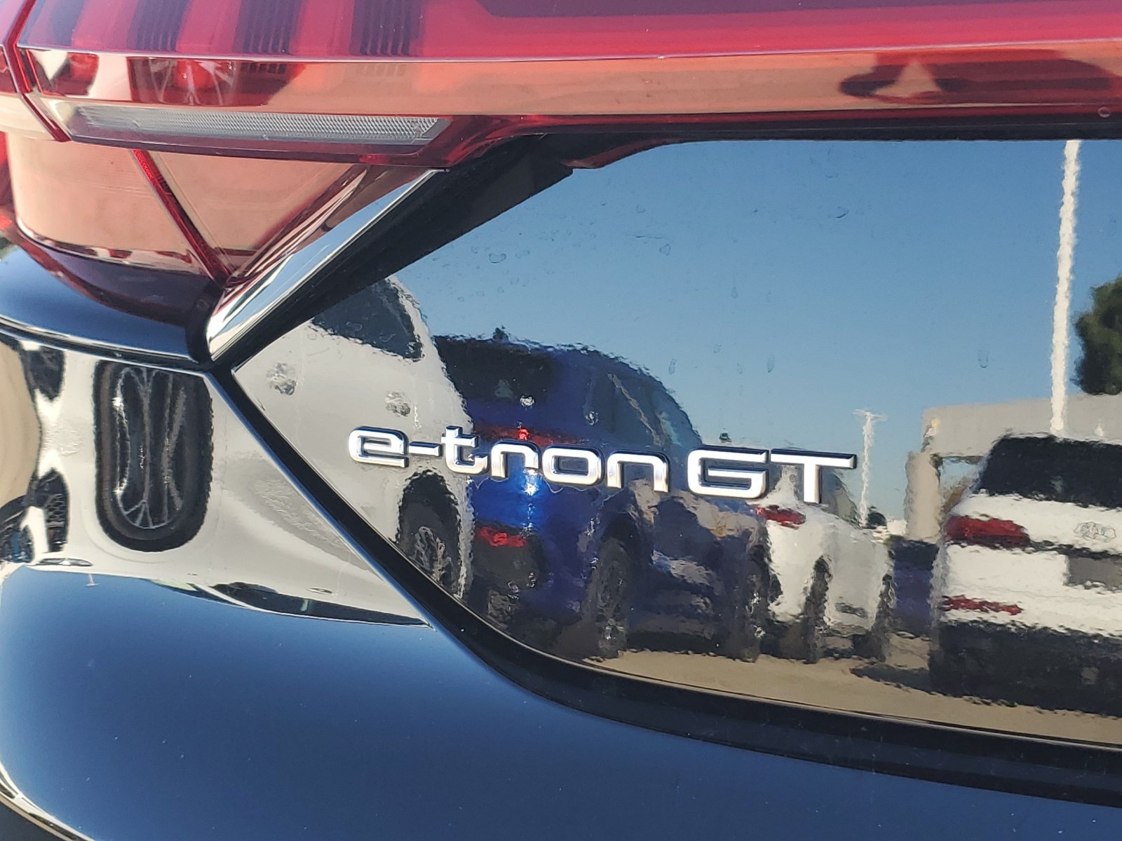 Used 2024 Audi e-tron GT Prestige w/ Prestige Package AWD/4WD image 6